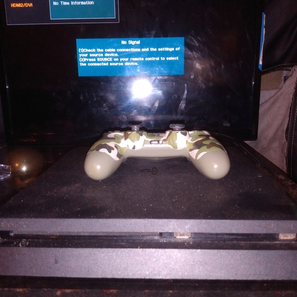 Ps4 - Picture 1 of 2